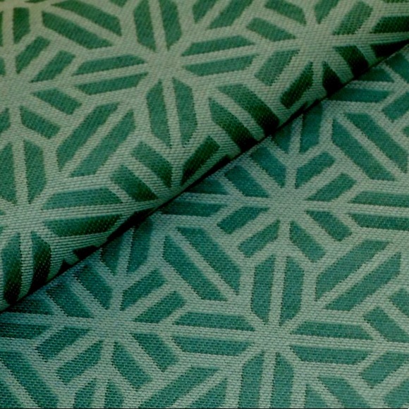 4.75 Yards Outdoor Lattice in Meridian Turquoise Fabric - Picture 2 of 5